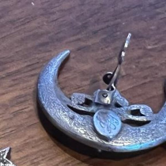 Vintage Kirks Folly Moon and Stars Dangle Clip on earrings - Picture 9 of 9